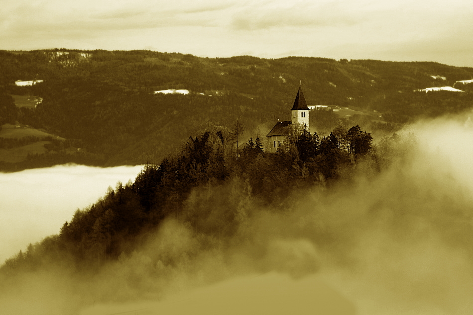 St. Josef im Nebel - SW