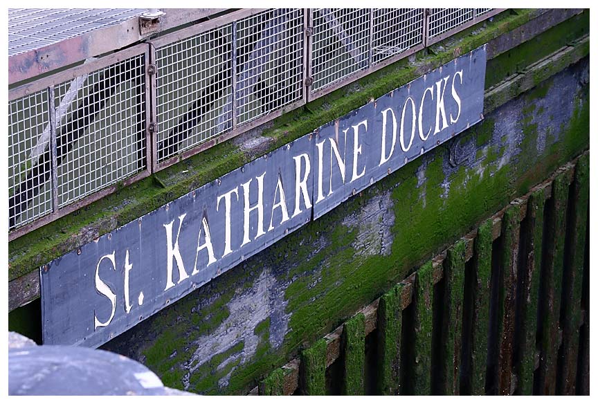 St. KATHARINE DOCKS