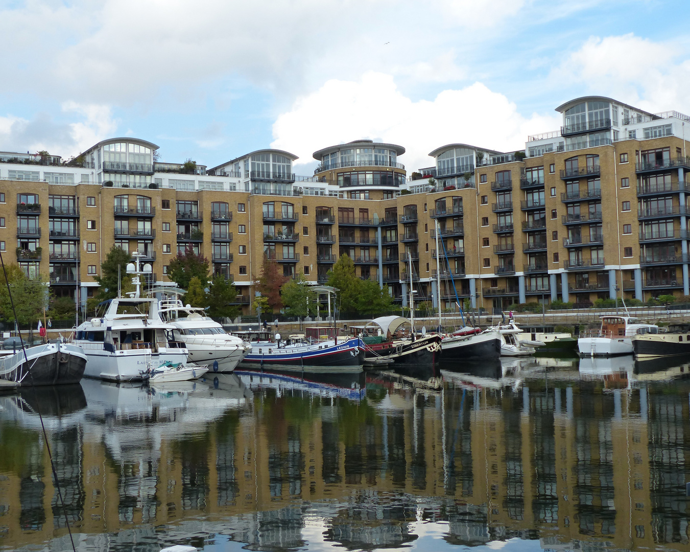 St Katherine Docks