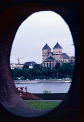 St. Kunibert vom Rheinpark aus fotografiert (1994)