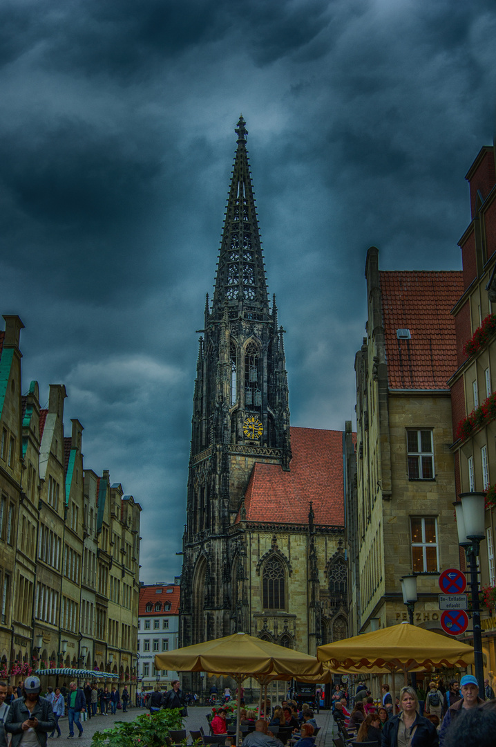 St. Lamberti Kirche mit Wiedertäufer Käfigen