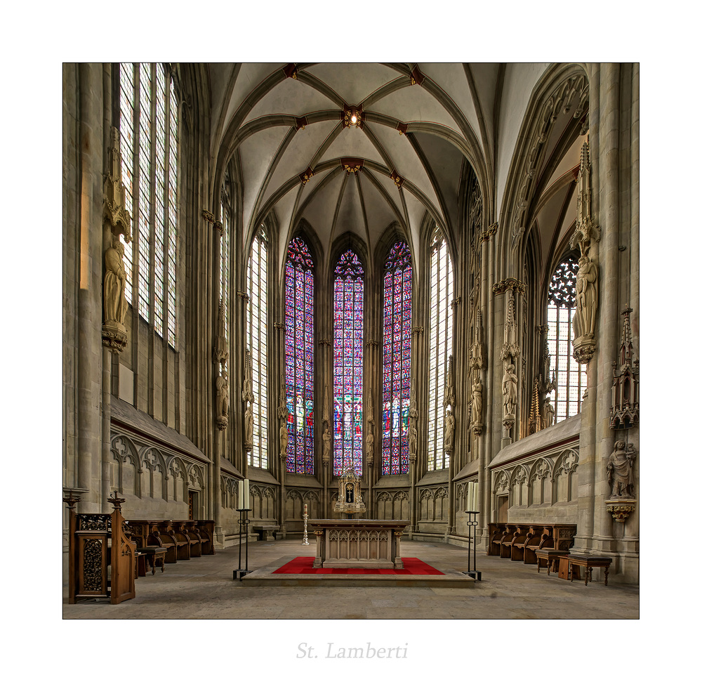 St. Lamberti (Münster) " Blick in den Chorraum..."
