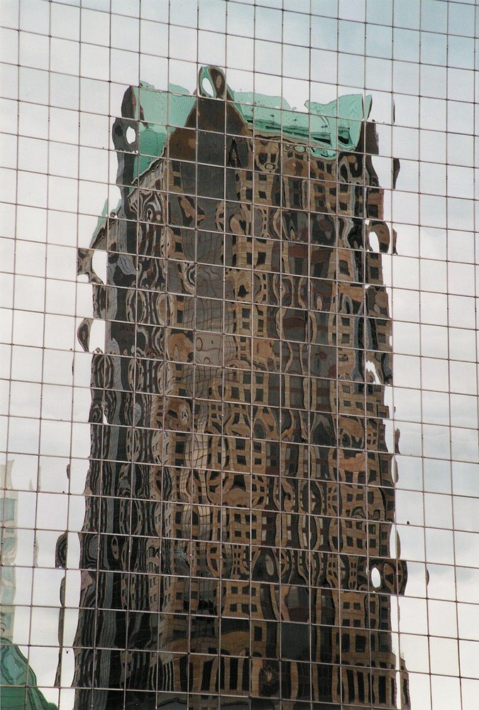 St. Louis - Skyscraper Mirroring