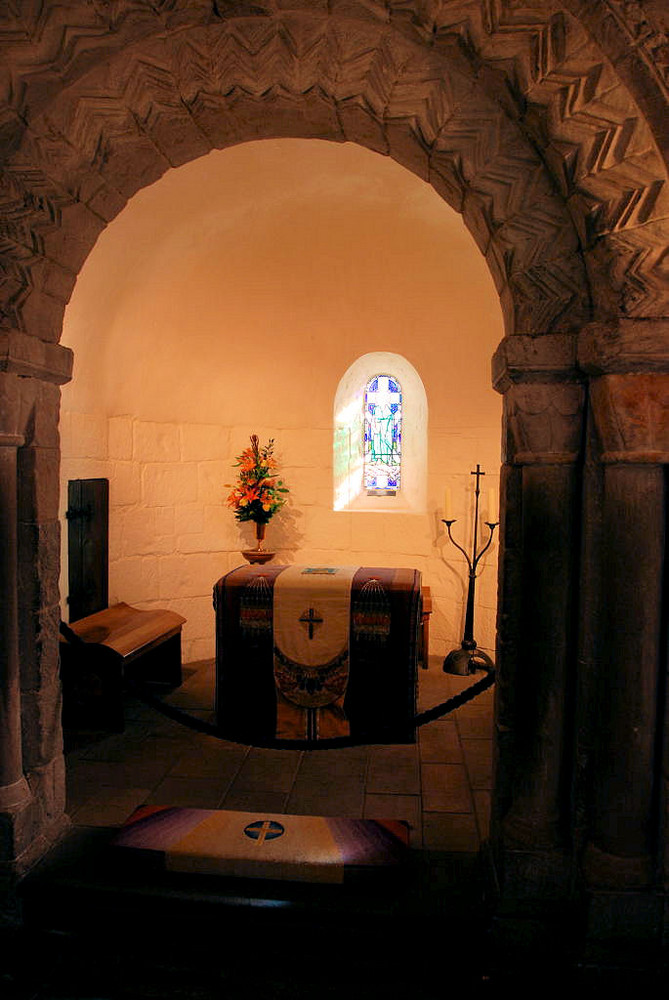 St. Margarets Chappel Edinburgh Castle im Morgenlicht