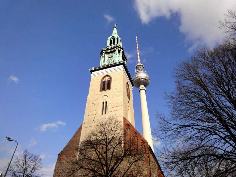 St. Marienkirche vs. Fernsehturm