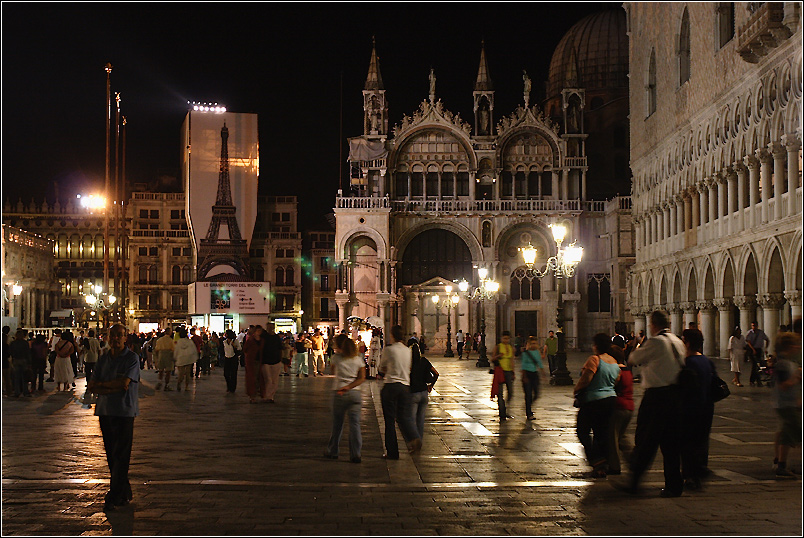 St Marko Platz in der Nacht...