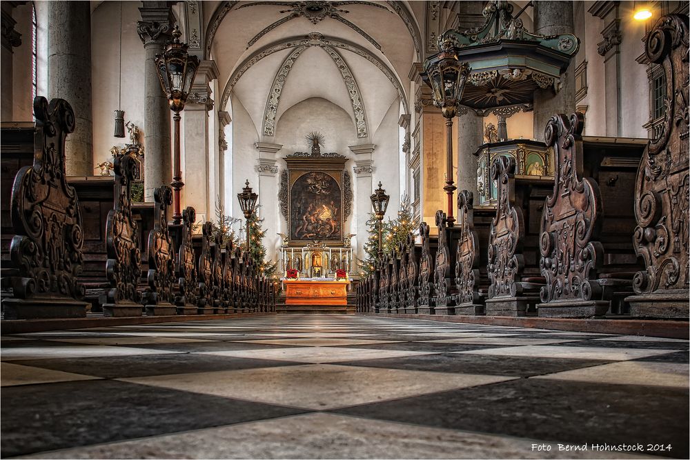 St. Maximilian zu Düsseldorf ...