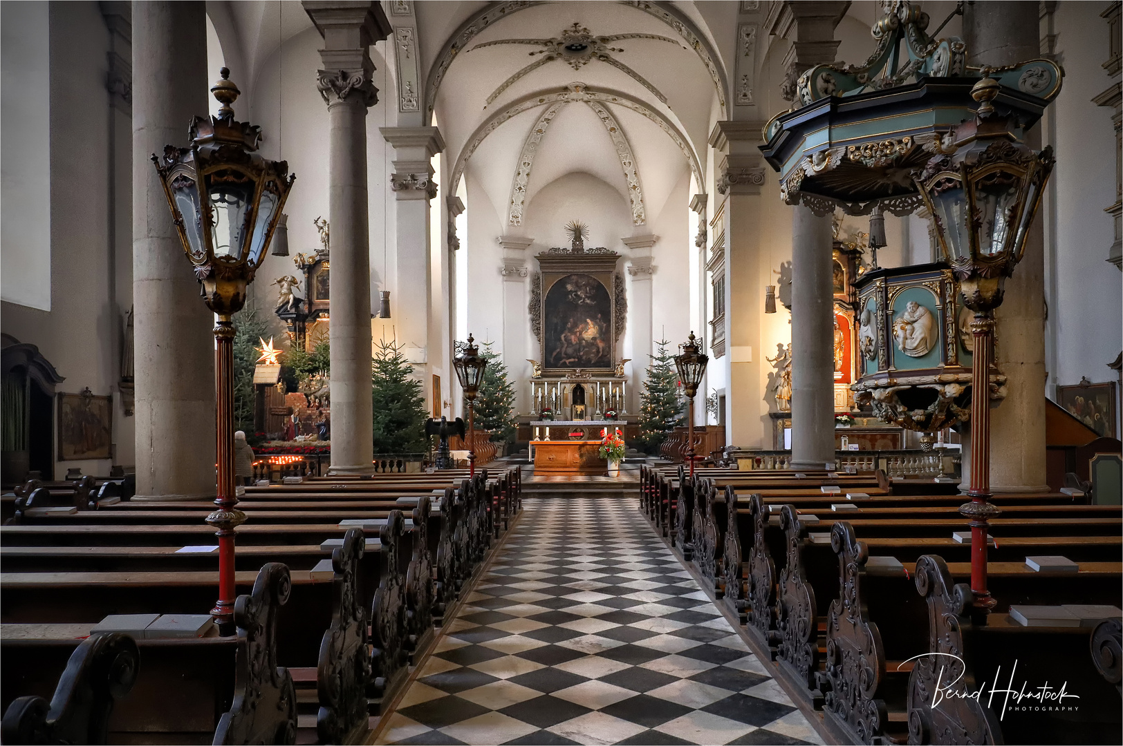 St. Maximilian zu Düsseldorf ....