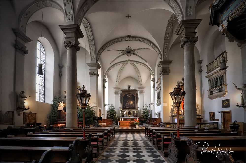 St. Maximilian zu Düsseldorf ....
