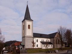 St. Maximin in Düssel von Südwesten