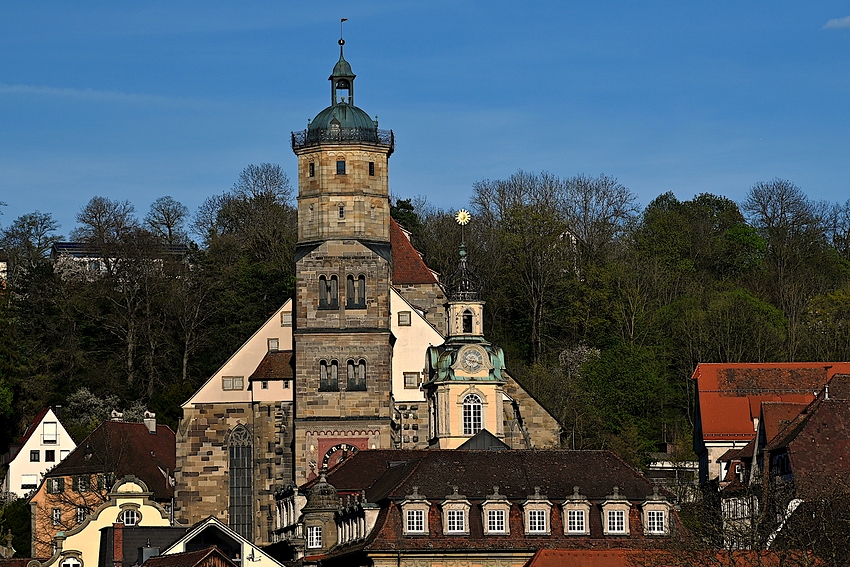 St. Michael und Rathaus 