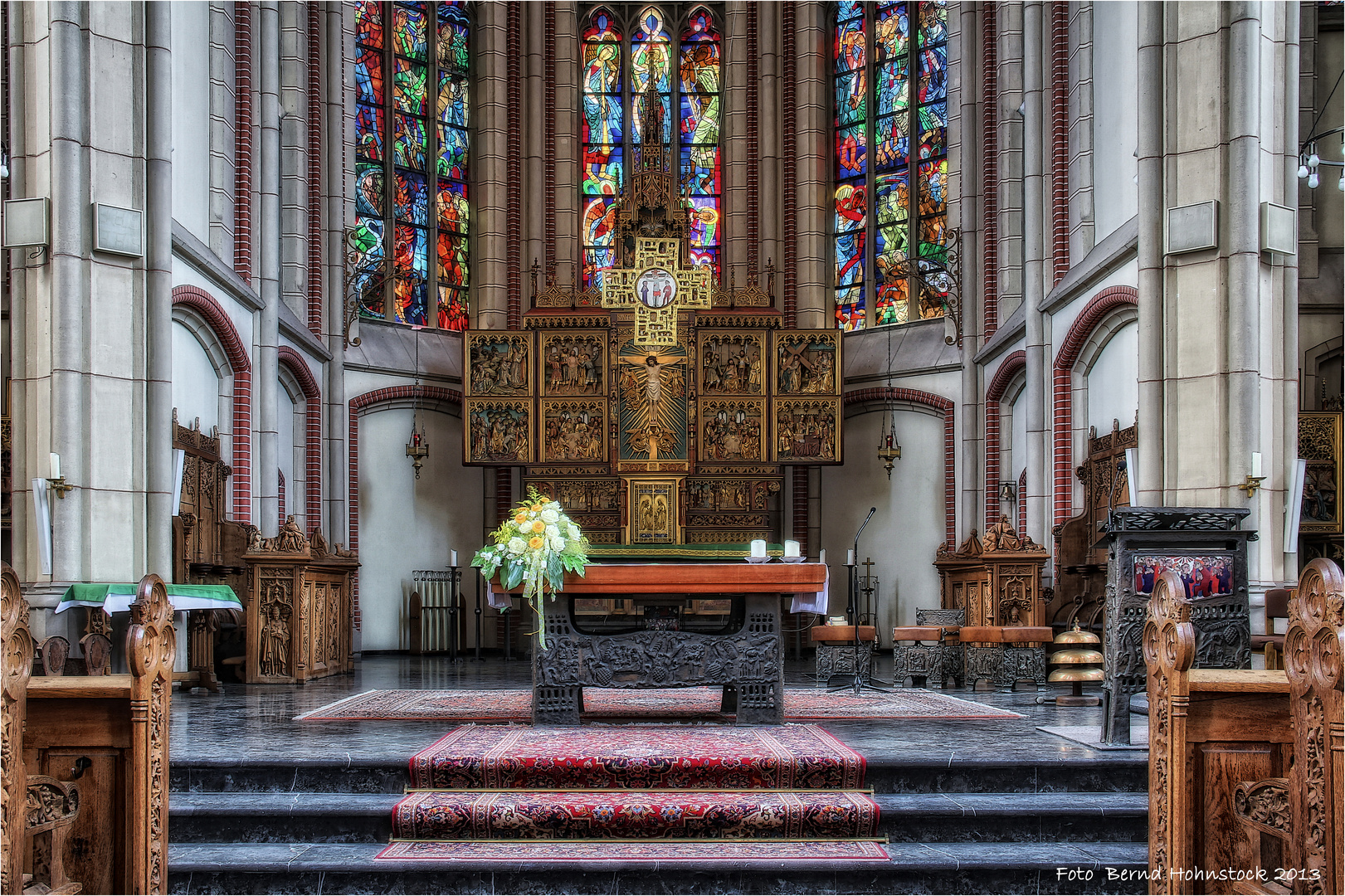 St. Michael Waldniel  ...Altar