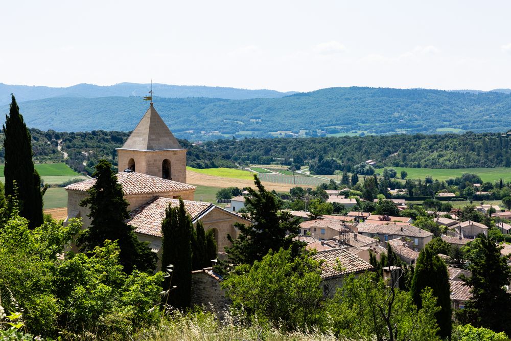 St-Michel-l'Observatoire, seine romanische Kirche und die Haute Provence (Kalender 2019, November)