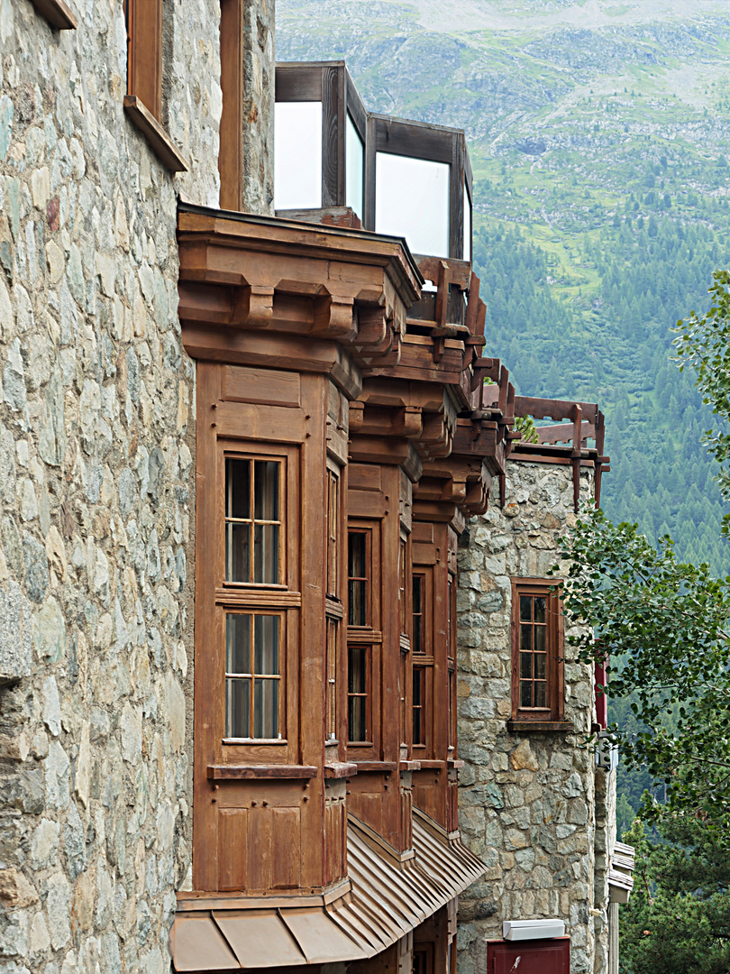 St. Moritz Dorf -Palace Hotel Seitenfassade