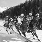 St. Moritz Pferderennen im Schnee