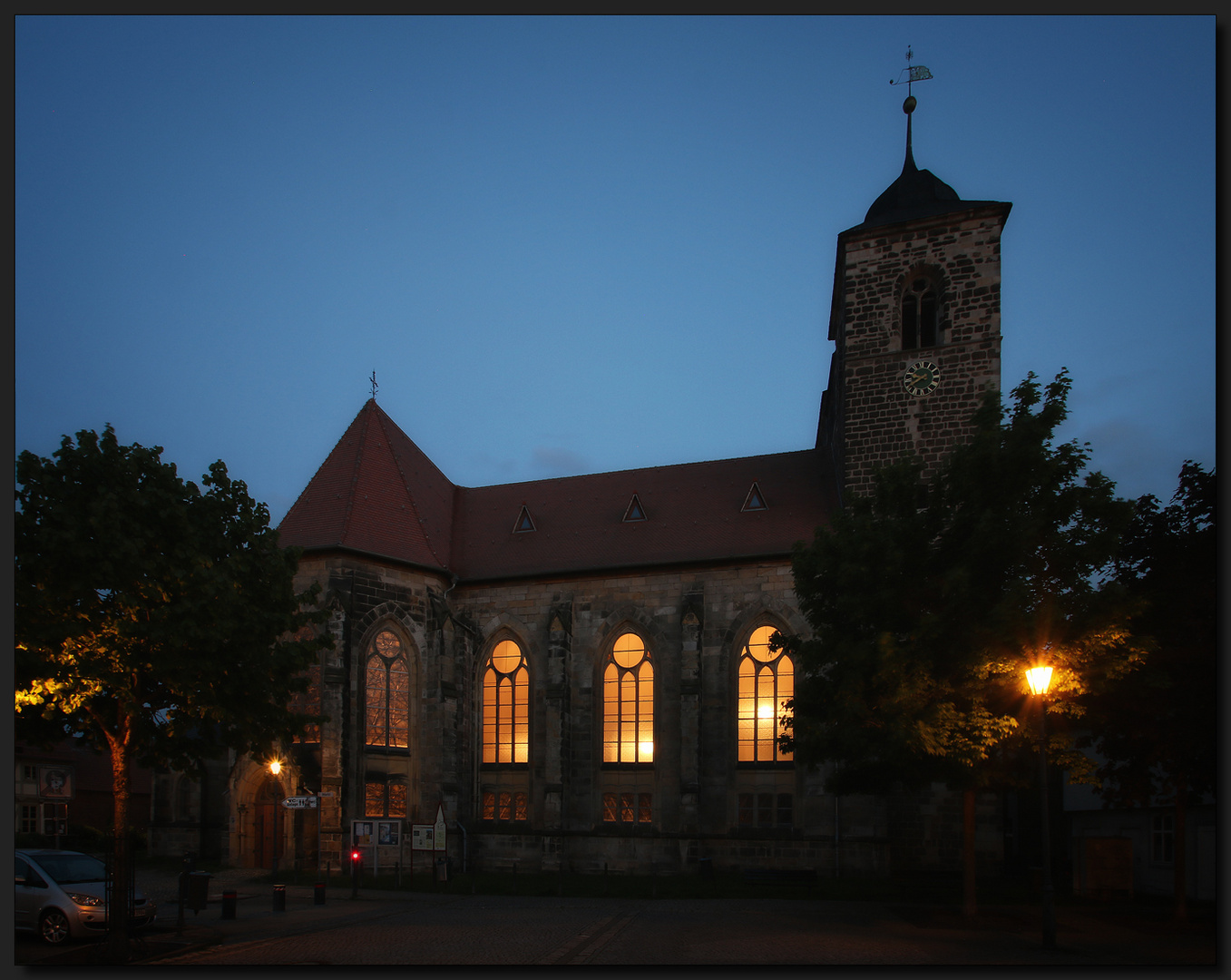 ...St. Nicolai zur Blauen Stunde...