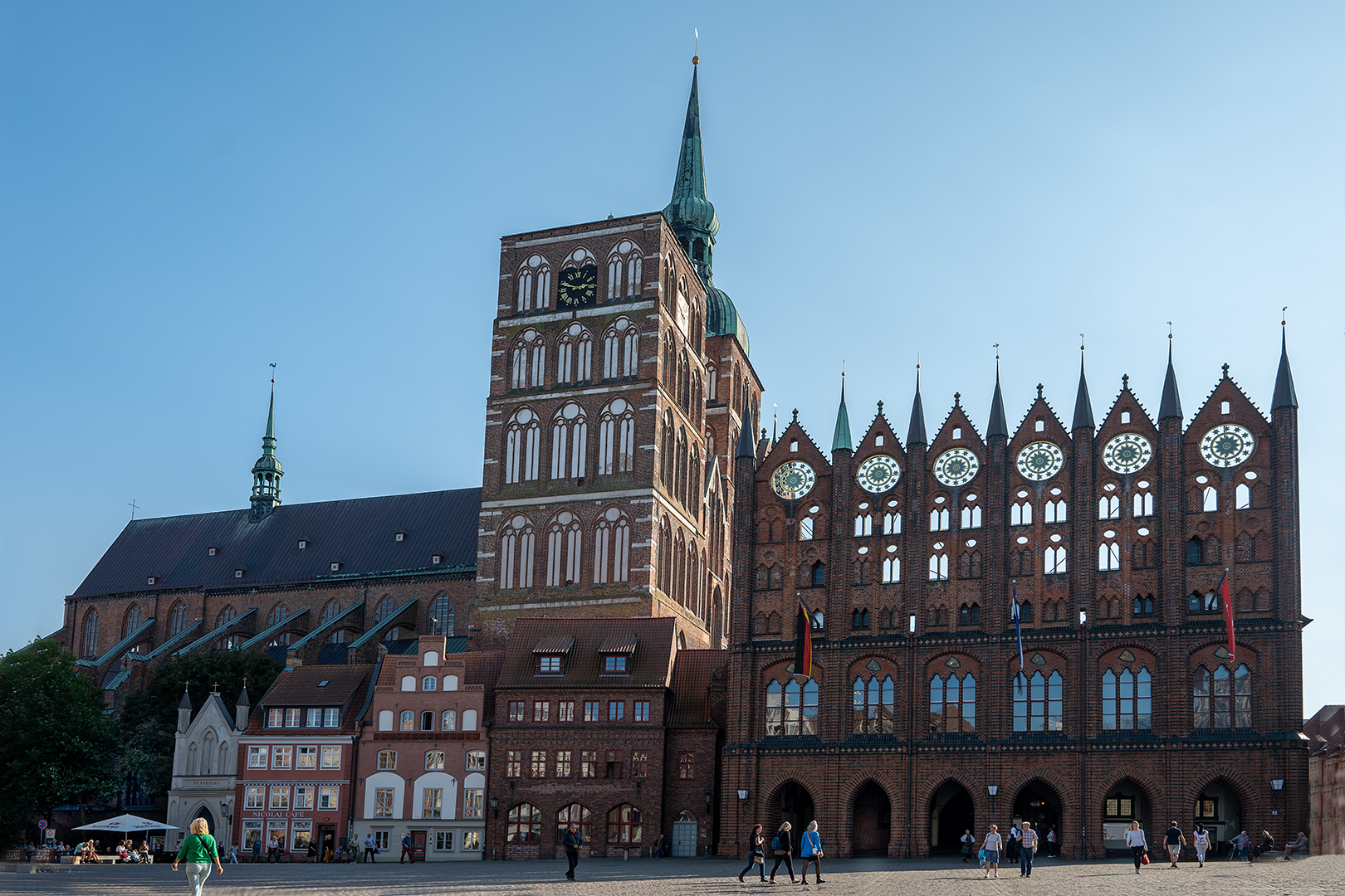 St. Nikolai und Rathaus