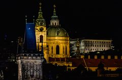 St.-Nikolaus-Kirche bei Nacht