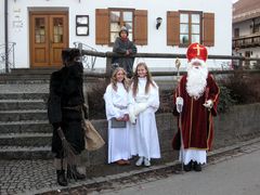 St. Nikolaus mit Knecht Rupprecht und Engel