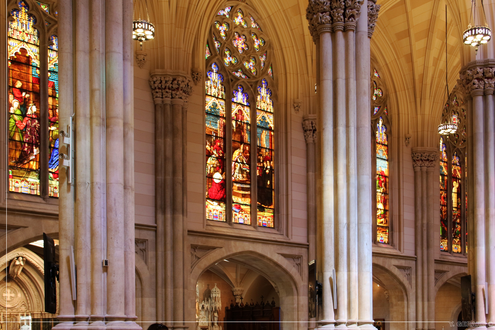 St Patrick's Cathedral - Vitraux