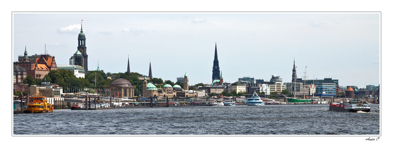 St. Pauli Landungs-brücken