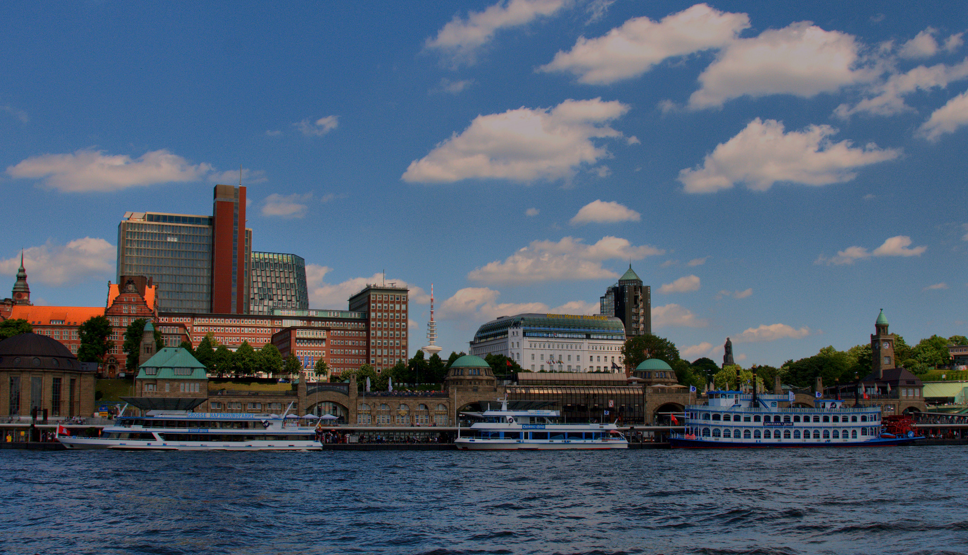 St. Pauli Landungsbruecken