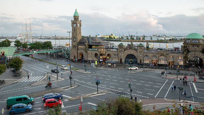St. Pauli Landungsbrücken