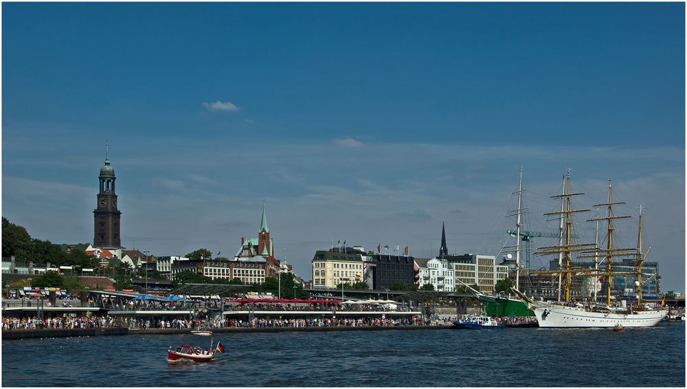 St. Pauli Landungsbrücken