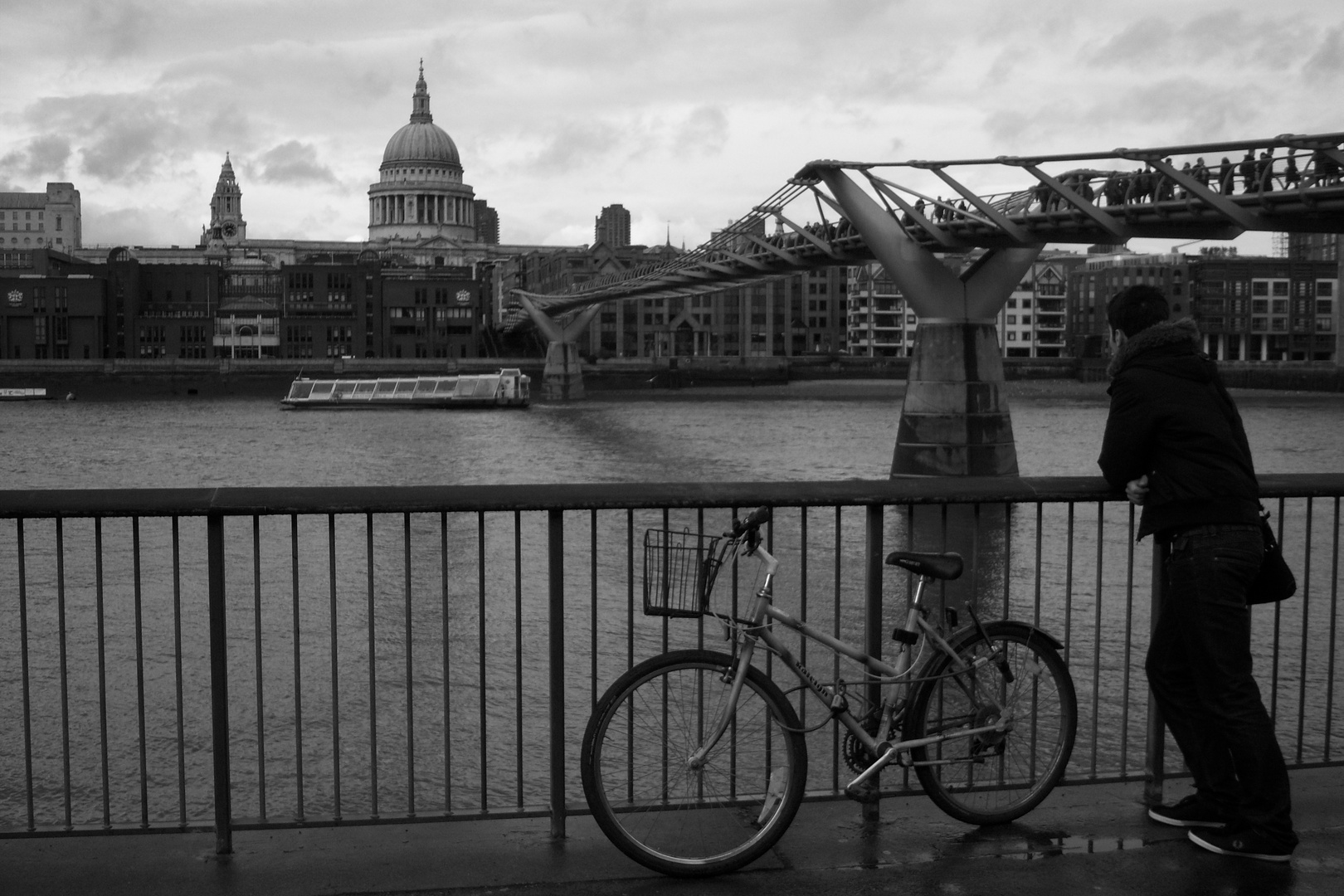 St Paul's view from the TATE