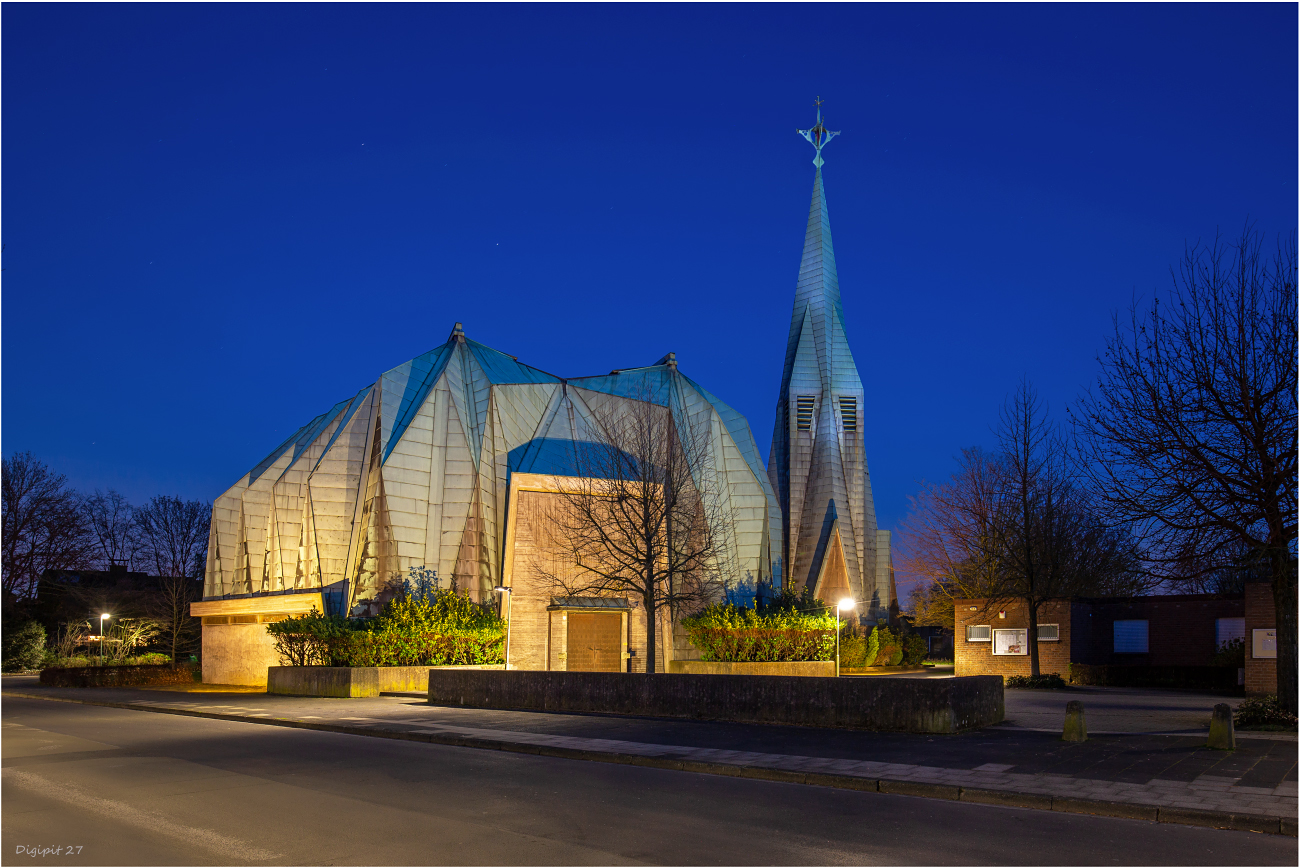 St Paulus Kirche Neuss-Weckhoven 2024 - Nr 01