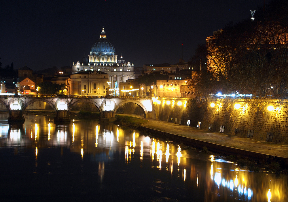 St. Peter bei Nacht