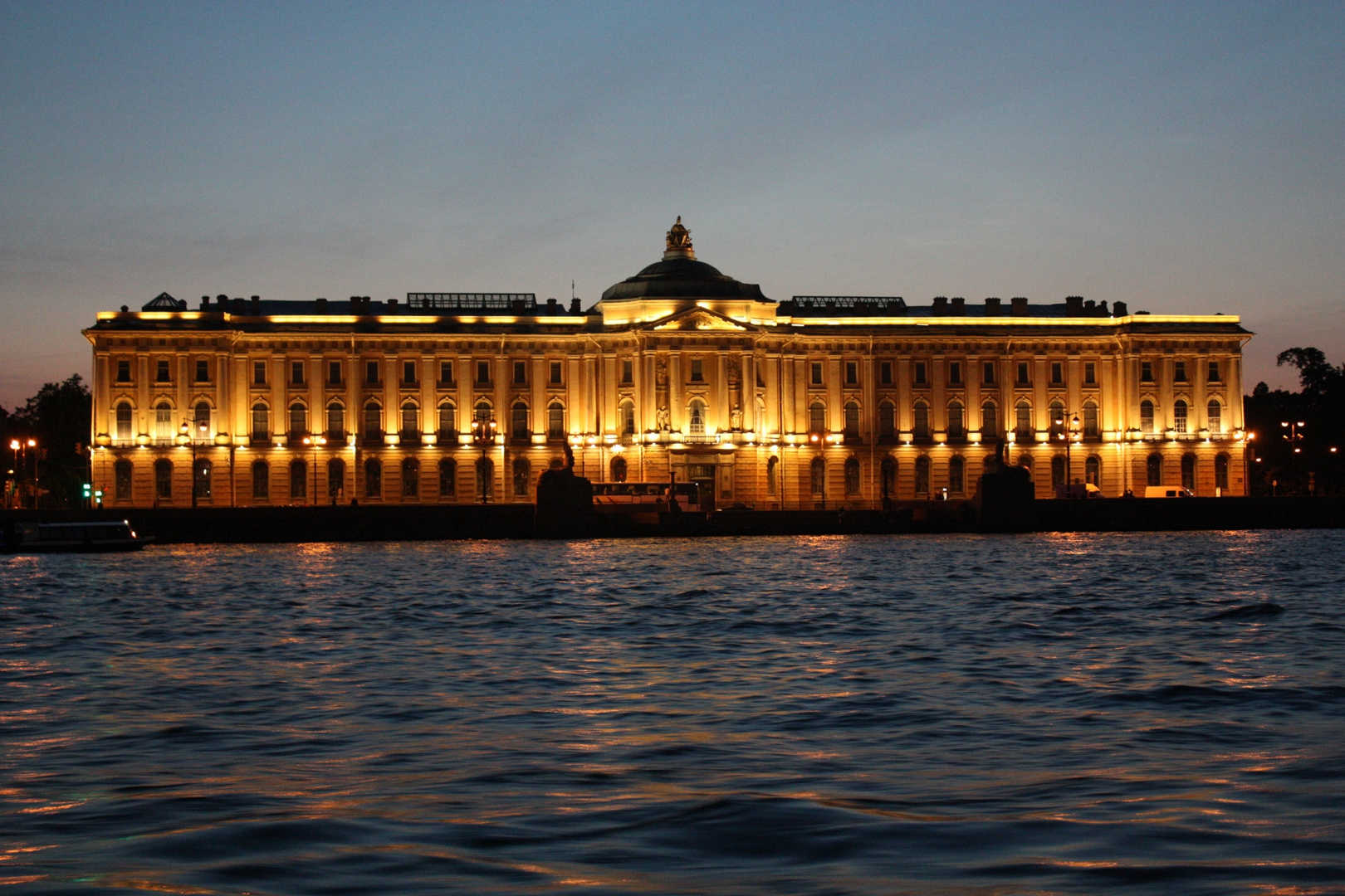 St Petersburg at night