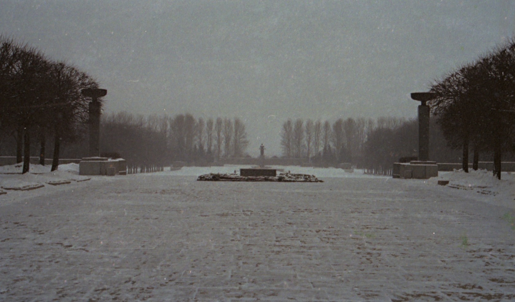 ST. PETERSBURG- DIE GEDENKSTÄTTE-