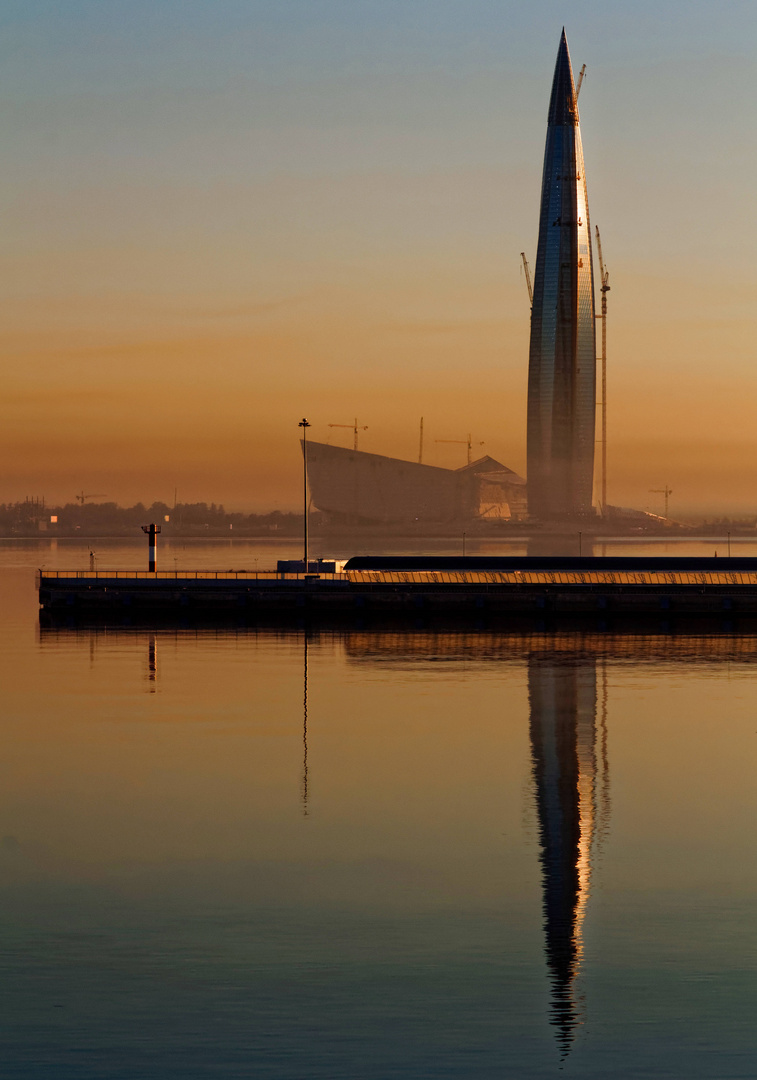 St. Petersburg Gasprom Tower bei Sonnenaufgang