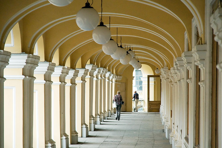 ST. Petersburg - Gasthof am Nevski Prospekt