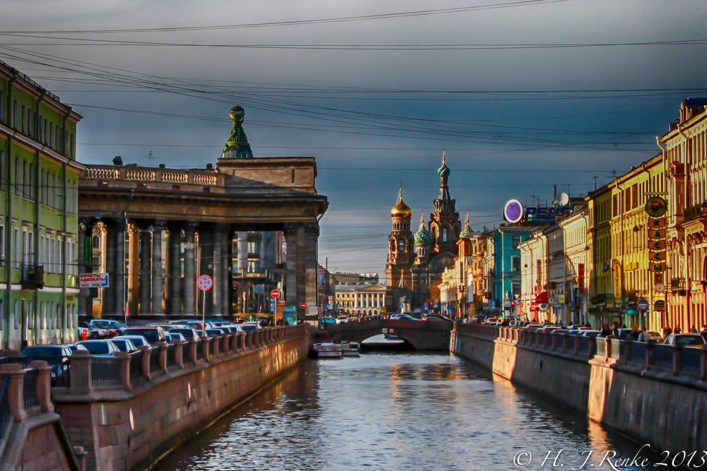 St. Petersburg Kasaner Kathedrale am Kanal