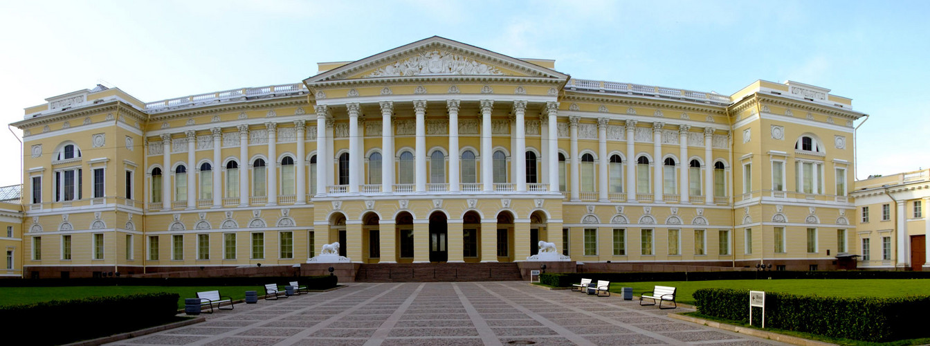 st. petersburg palast in der stadt