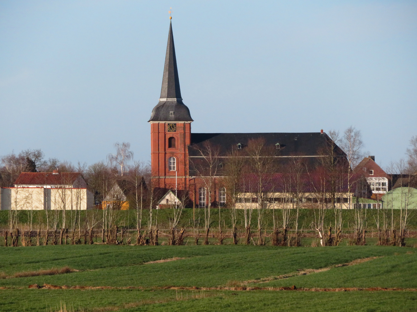  St. Petri Kirche Osten ... 