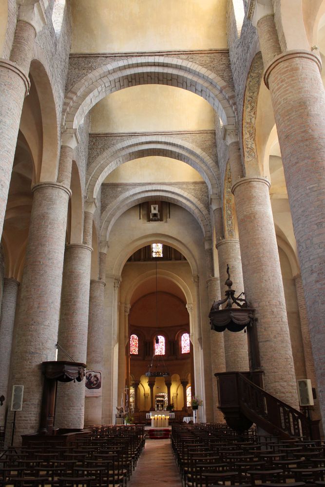 St. Philibert in Tournus Foto & Bild france, frankreich, burgund