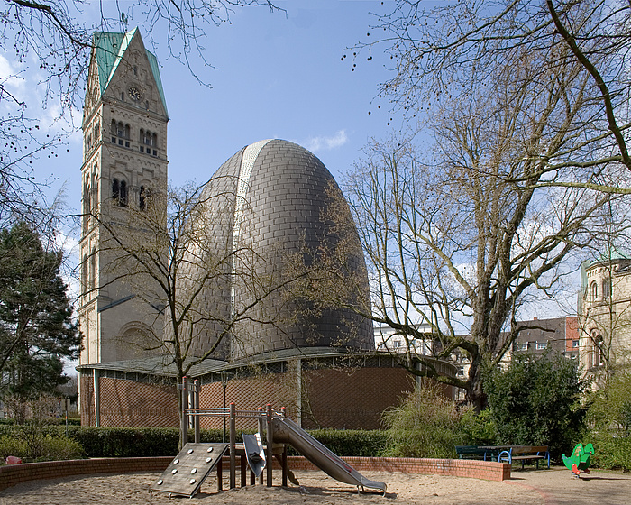 St. Rochus - ein Turm und ein Ei