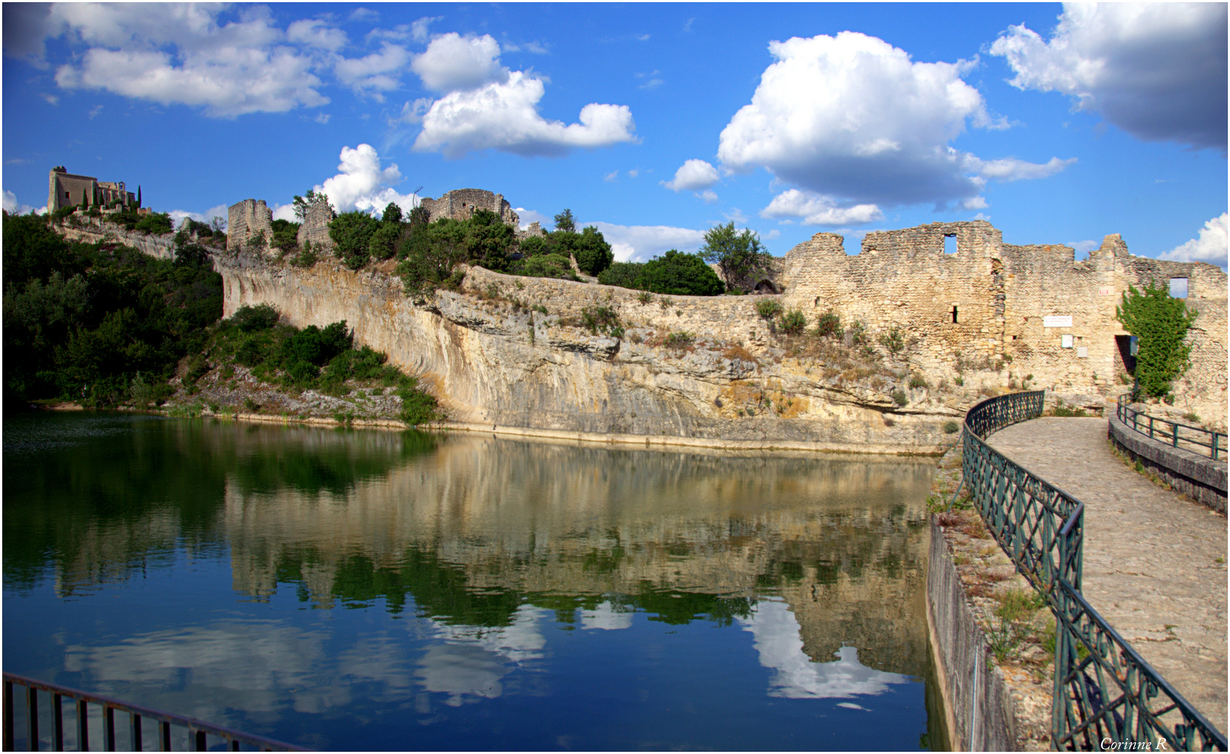 St Saturnin les Apt