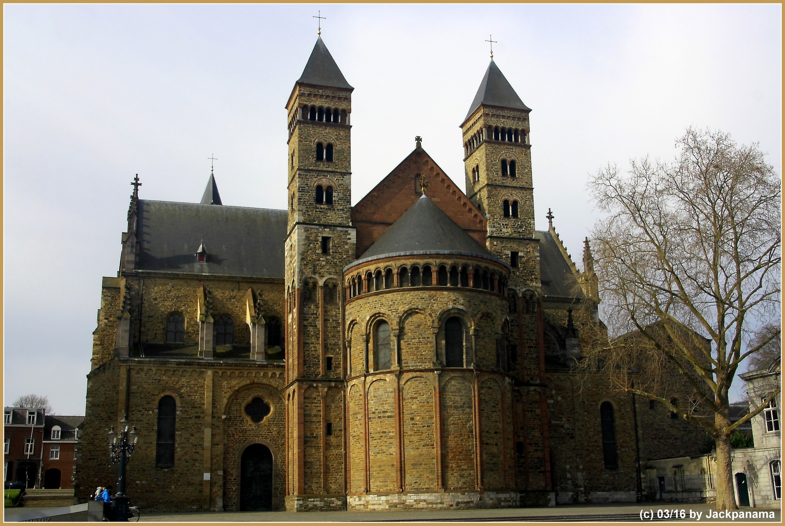 St.-Servatius-Basilika am Vrijthof, Maastrich / Niederlande