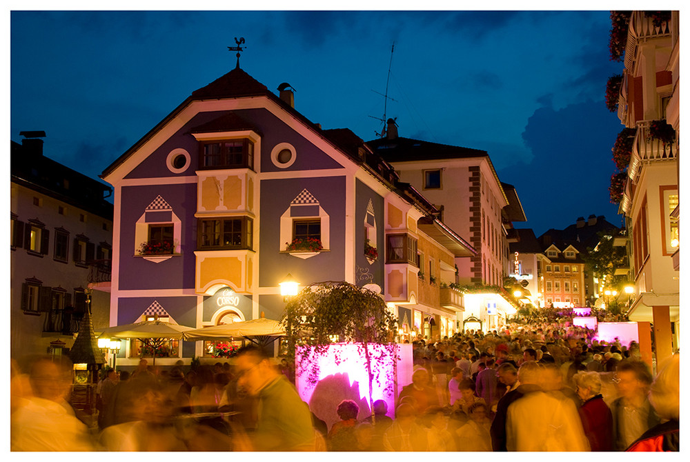 St. Ulrich bei night