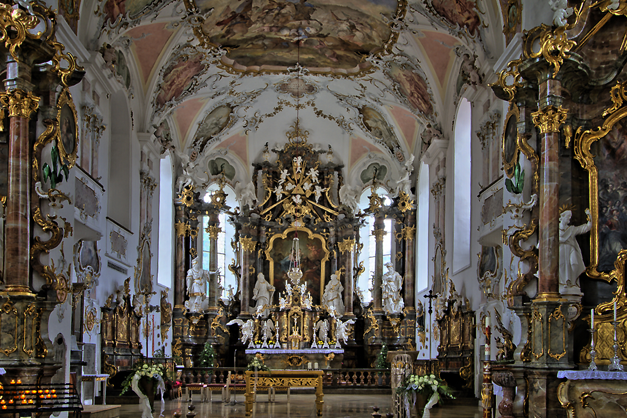 St Ulrich -Seeg- Altarbereich