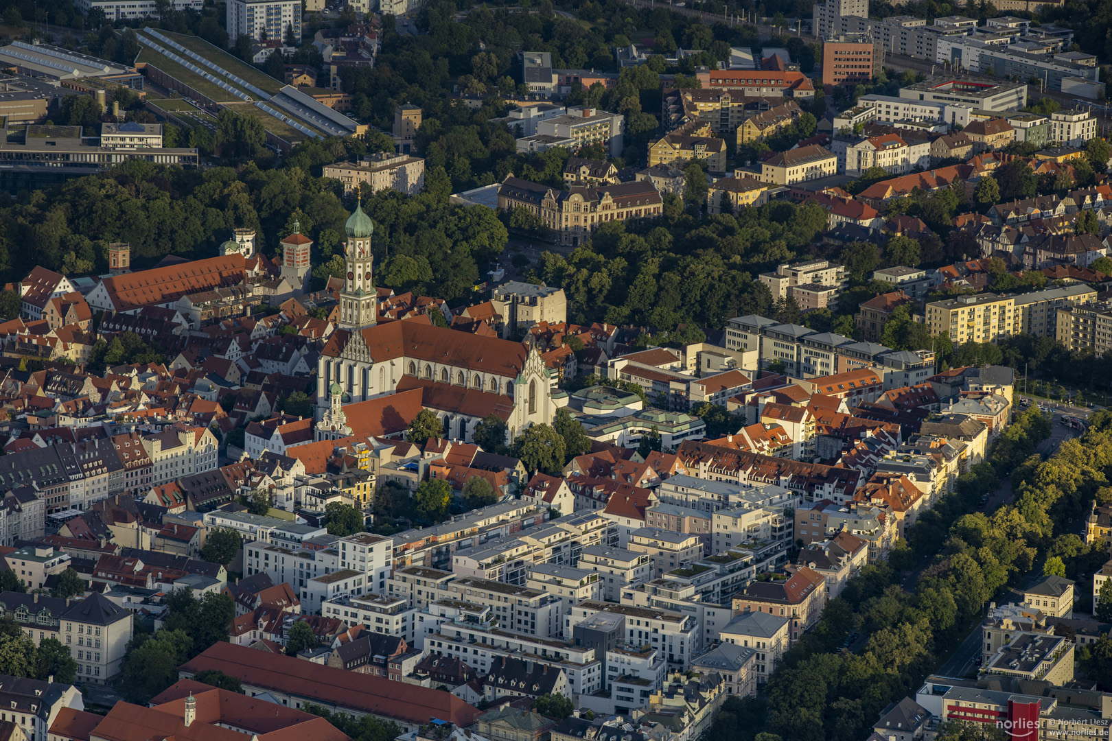 St. Ulrich und Afra aus der Luft