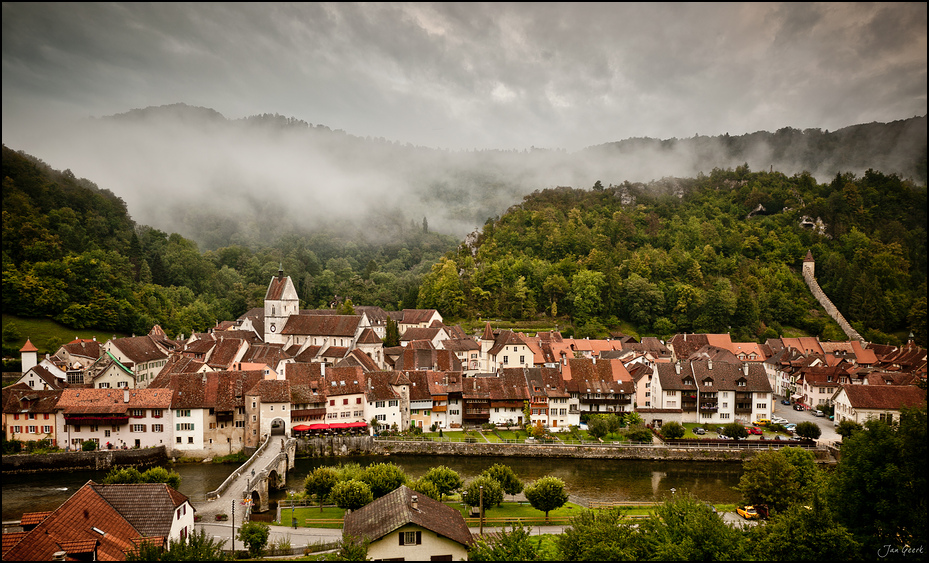 St. Ursanne erwacht