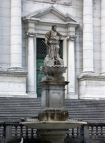 St. Ursen Kirche Brunnen