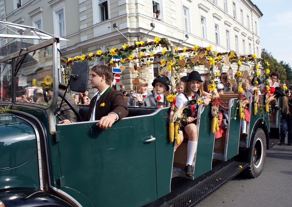 St. Veiter Wiesenmarkt bunt 2