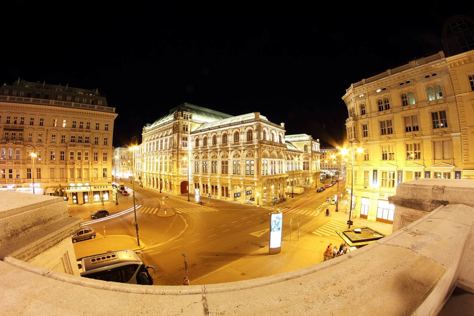 Staatsoper Wien mit dem Fisheye