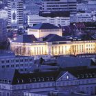 Staatstheater Saarbrücken in Blauer Stunde